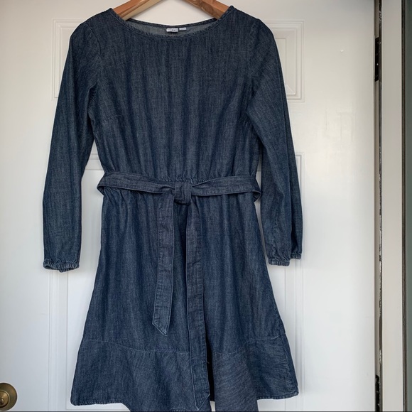GAP Dresses & Skirts - Gap Long Sleeve Blue Chambray Denim Dress-Size 8